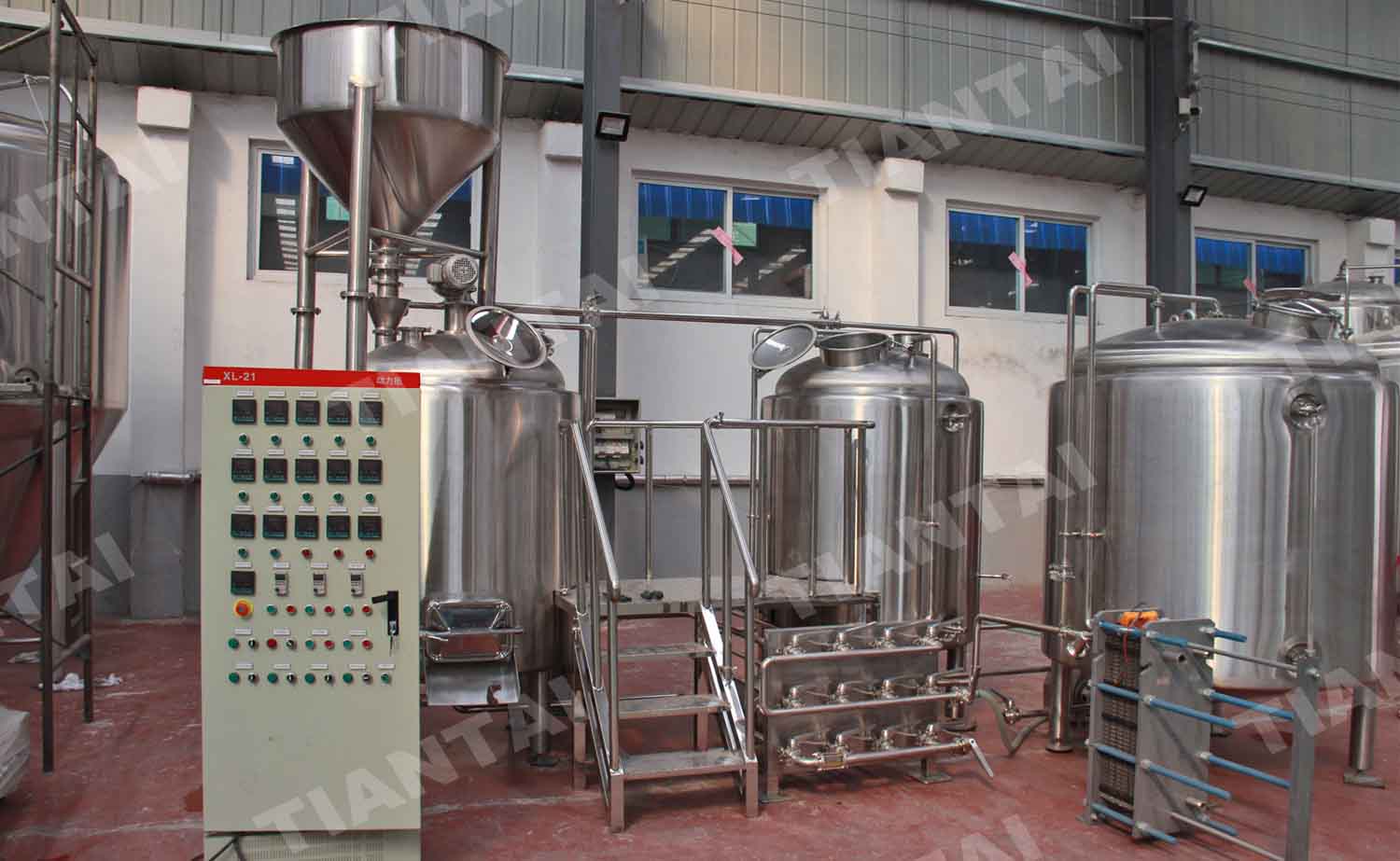 <b>800l bar small beer brewery e</b>